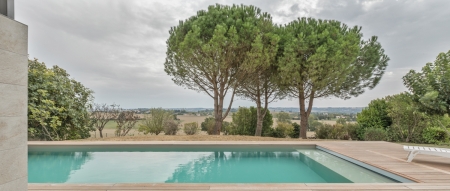 Une piscine avec vue sur les Pyrénées - Architecte sur Toulouse